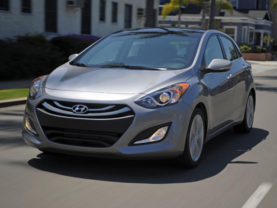  Hyundai Elantra GT 2012 года  (фото 16 из 151)